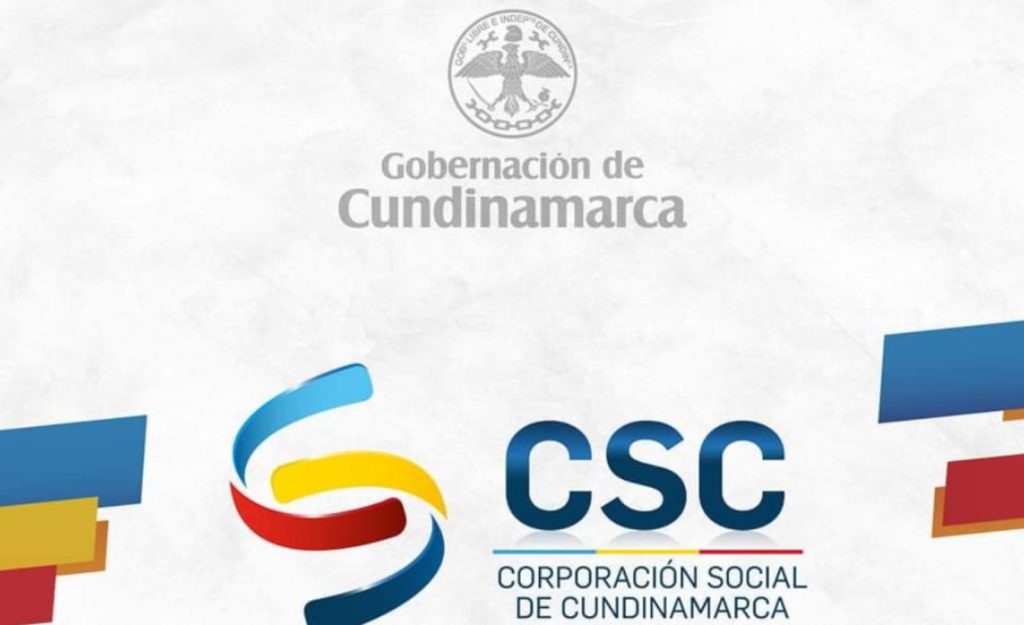 SANDRA HOYOS en la Corporación Social de Cundinamarca