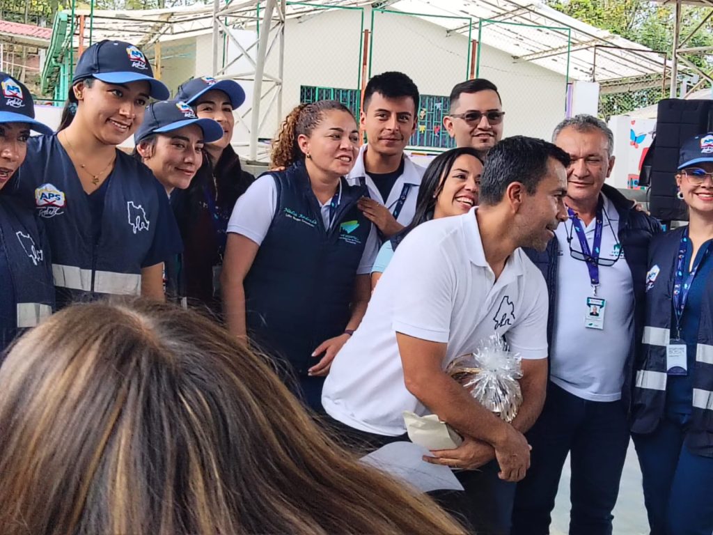 Gobernación de Cundinamarca: La Gira Ando Cumpliendo hoy en la Provincia de ALMEIDAS