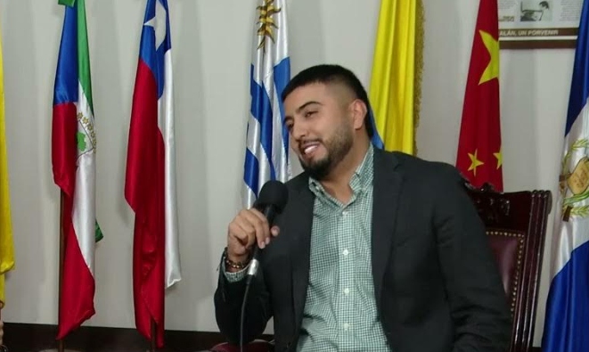 el ex Gobernador Nicolás García acompaña a Diego el «pajarillo» Caicedo